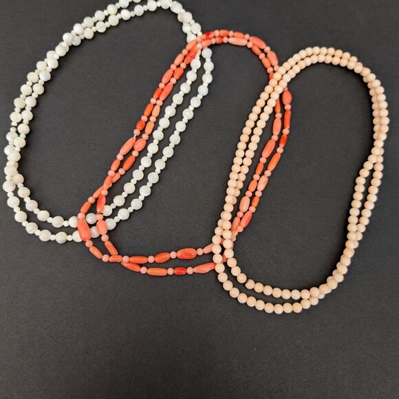 3 vintage single strand glass beaded necklaces - Picture 5 of 13